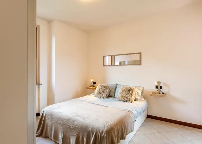 Andy By Interhome * Colico